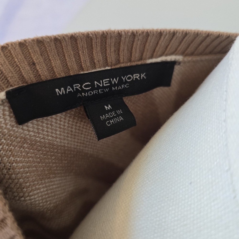 Marc New York | Medium | Women’s Animal Print Sweater - Picture 5 of 6